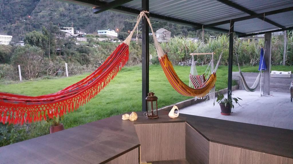 Montano Camping & Hostel Baños Eksteriør billede